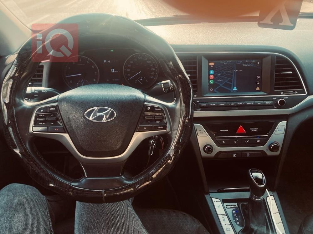 هيونداي النترا